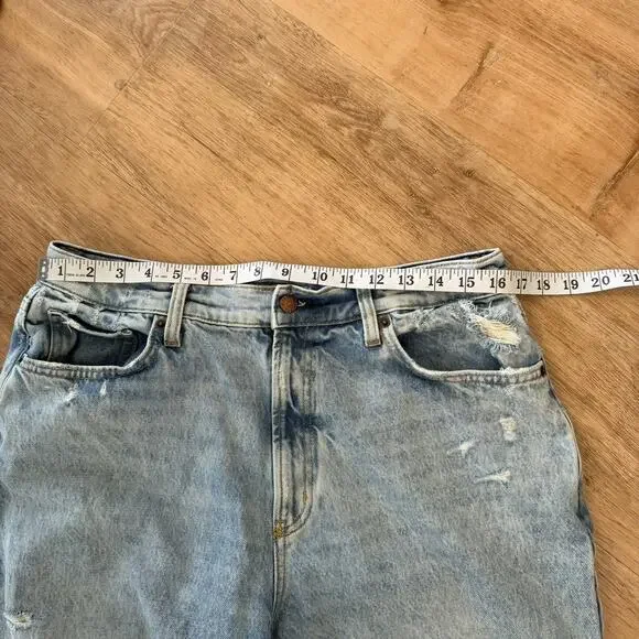 Arizona Highest Rise Curvy Skater Jean Sz 15 Light Wash Blue Distressed Wide Leg - Picture 8 of 12